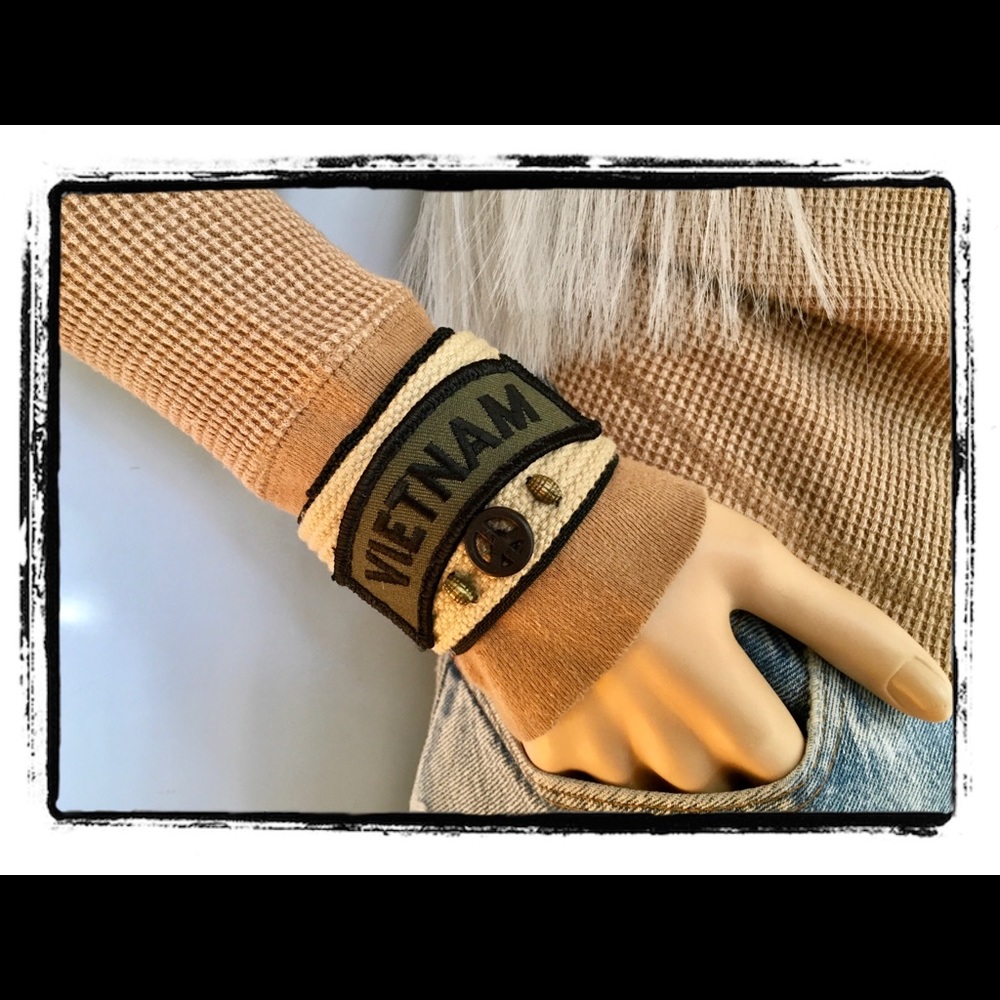 🇺🇸VIETNAM BRACELET CUFF 🇺🇸